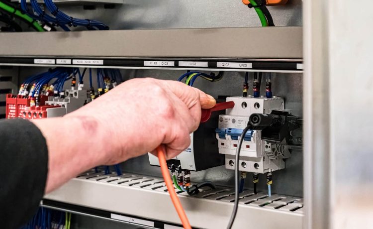 PLC's & SCADA Control Panel Design & Manufacture