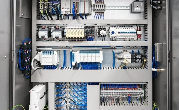 PLC's & SCADA Control Panel Design & Manufacture